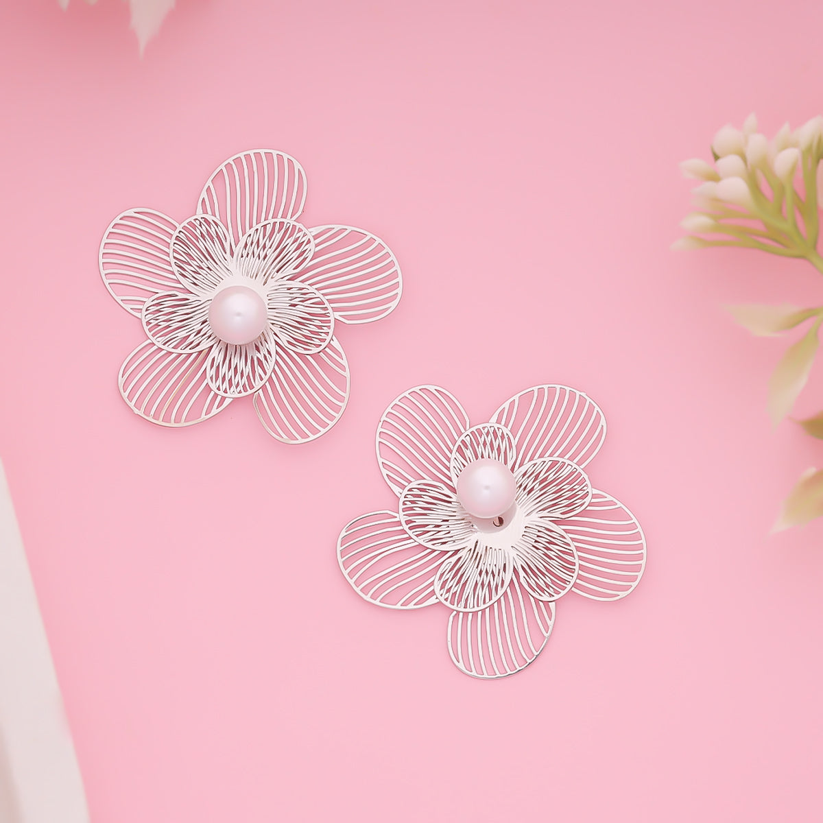 Silver Wisp Flower Earrings