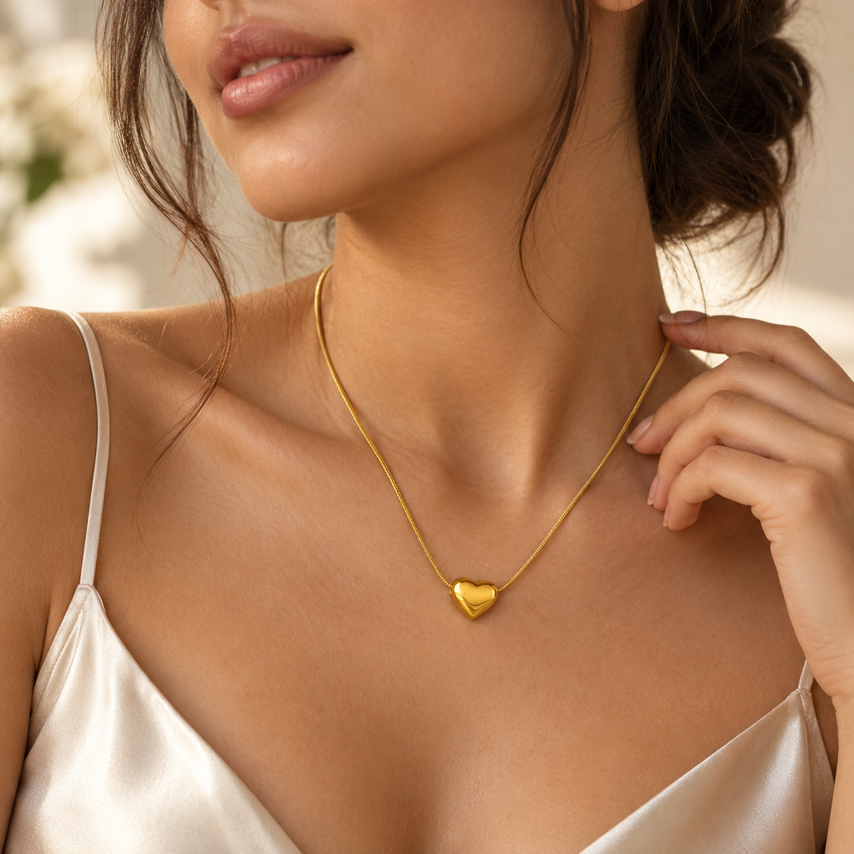 Chic Heart Necklace