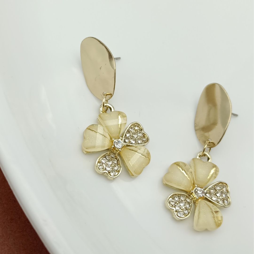 Cozy Crystal Flower Earrings