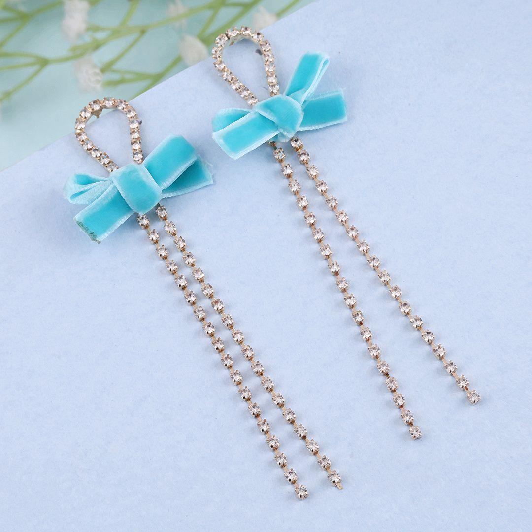 Dazzle Bow Earring