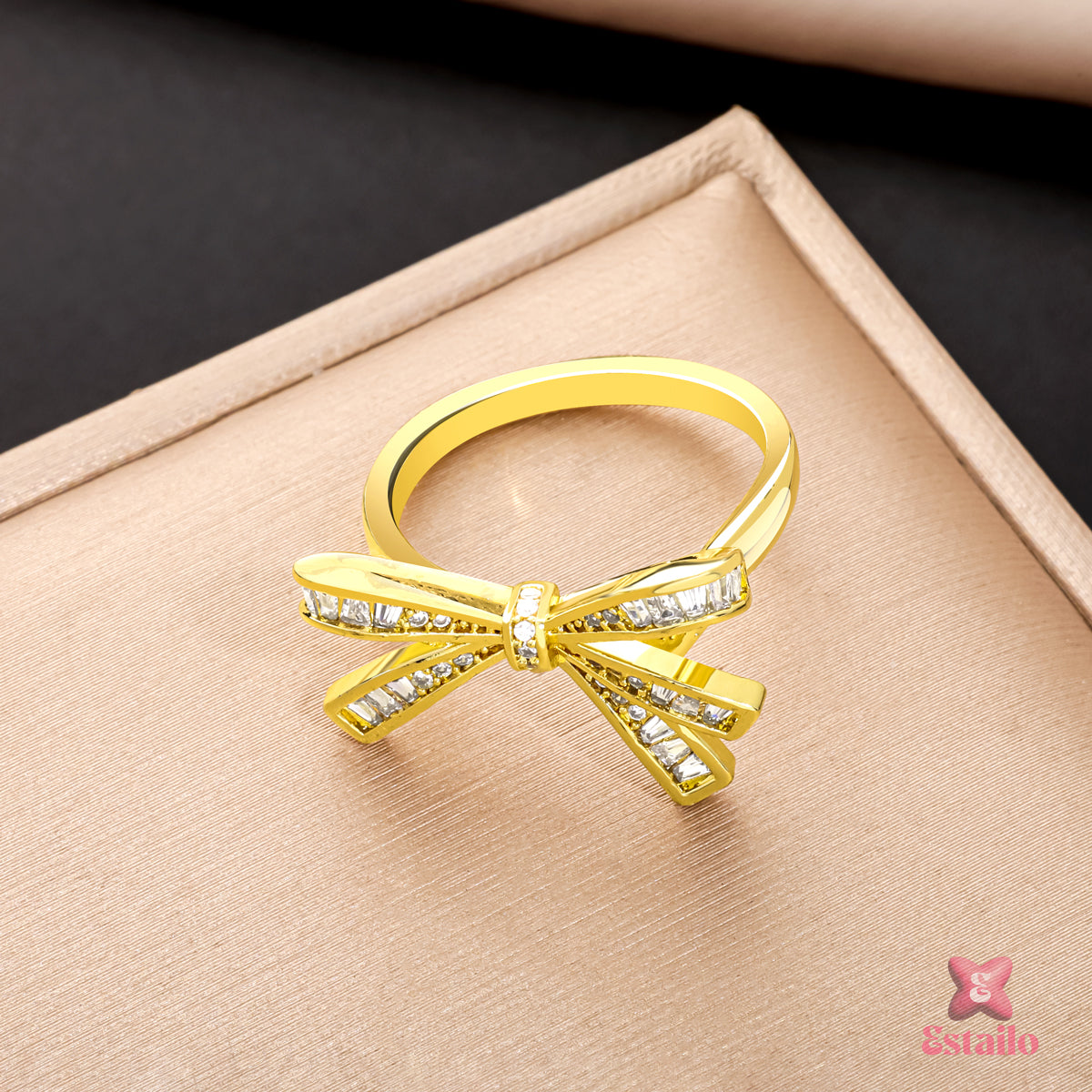 Golden Sparkle Bow Ring