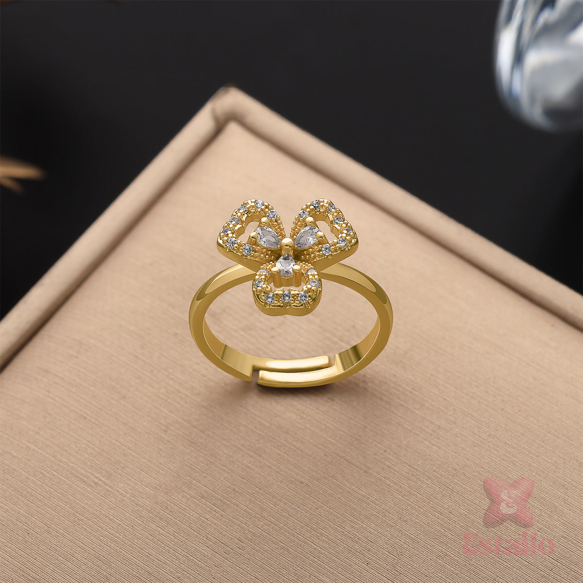 Enchanted Clover Ring