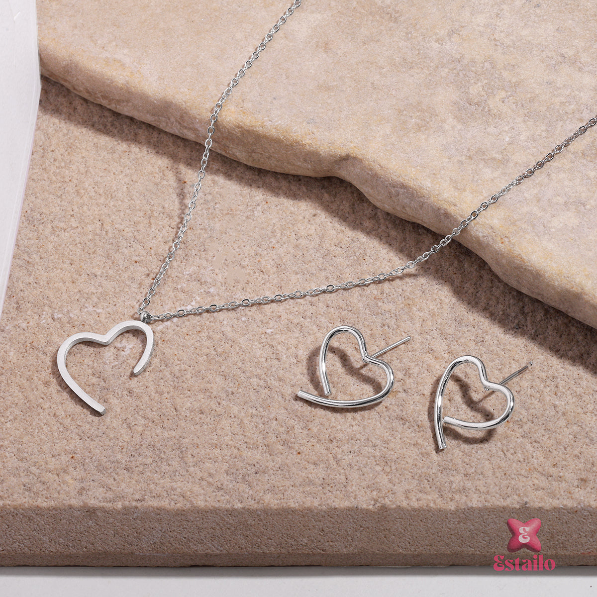 Hollow Heart Jewellery Set