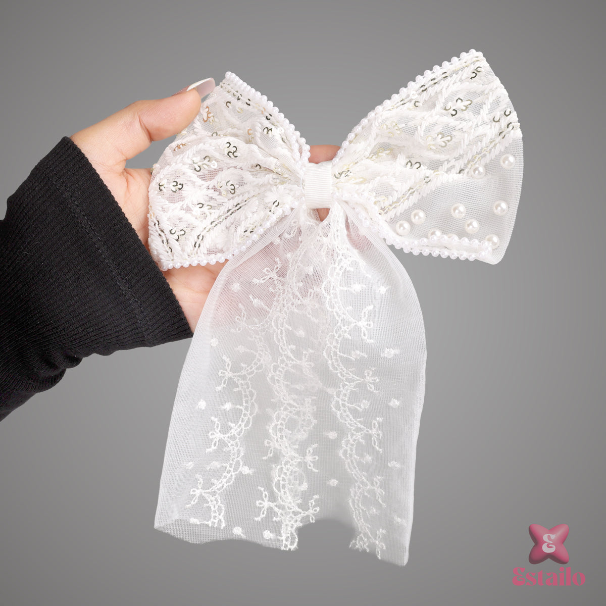 White Crochet Bow Hair Clip
