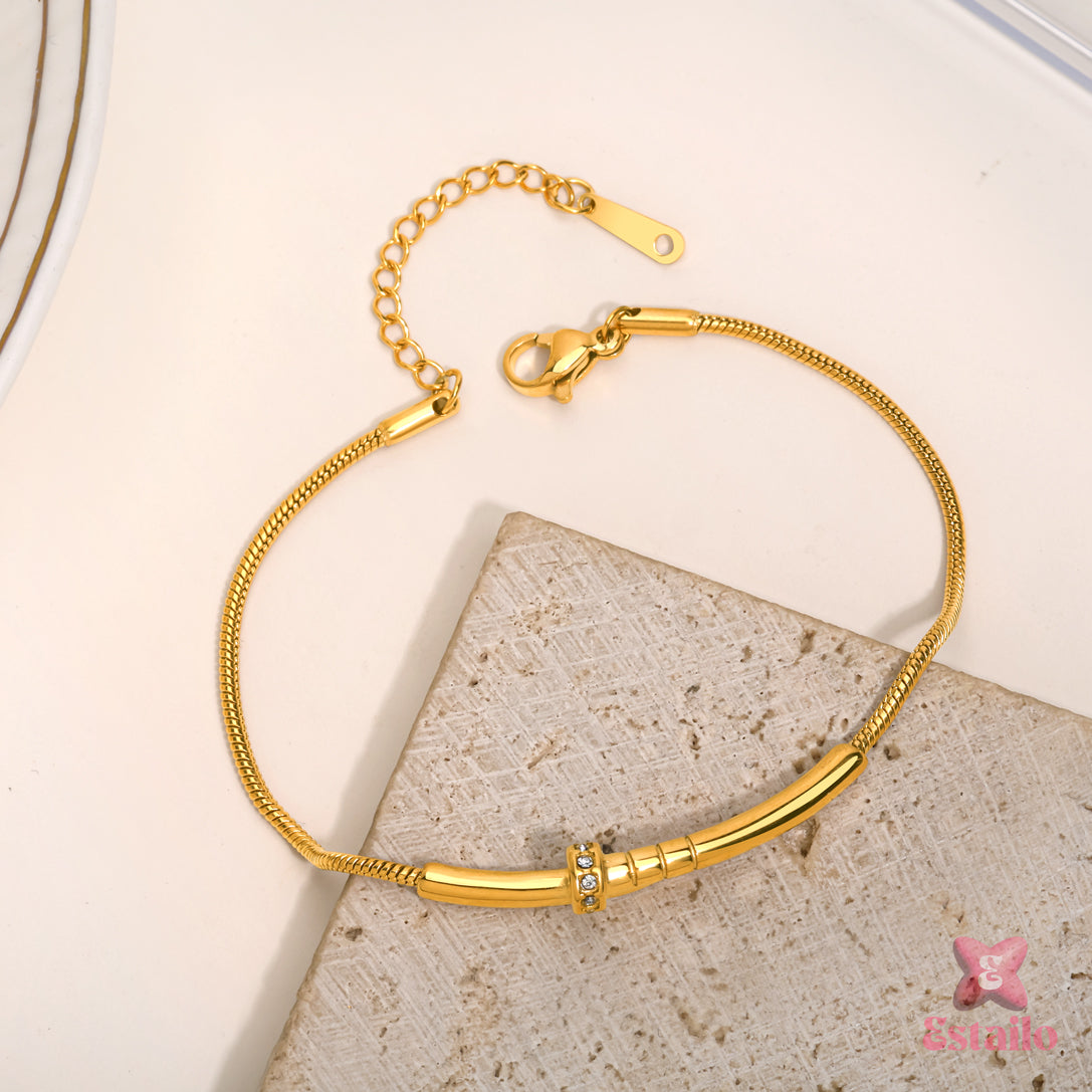 Elegance Arc Bracelet