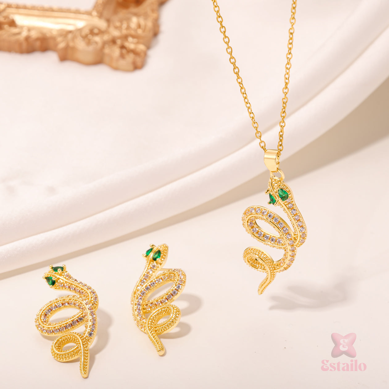 Emerald Serpent Necklace Set