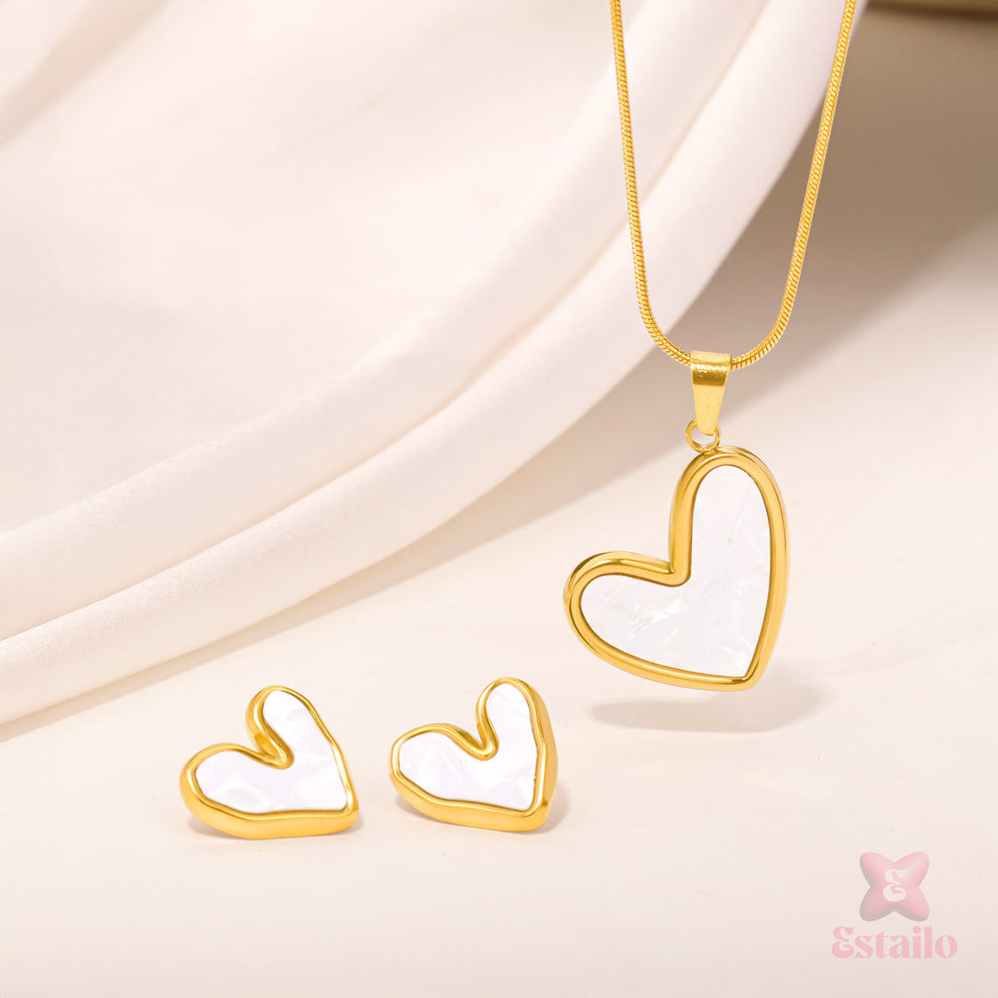Eternal Heart Neckpiece Set