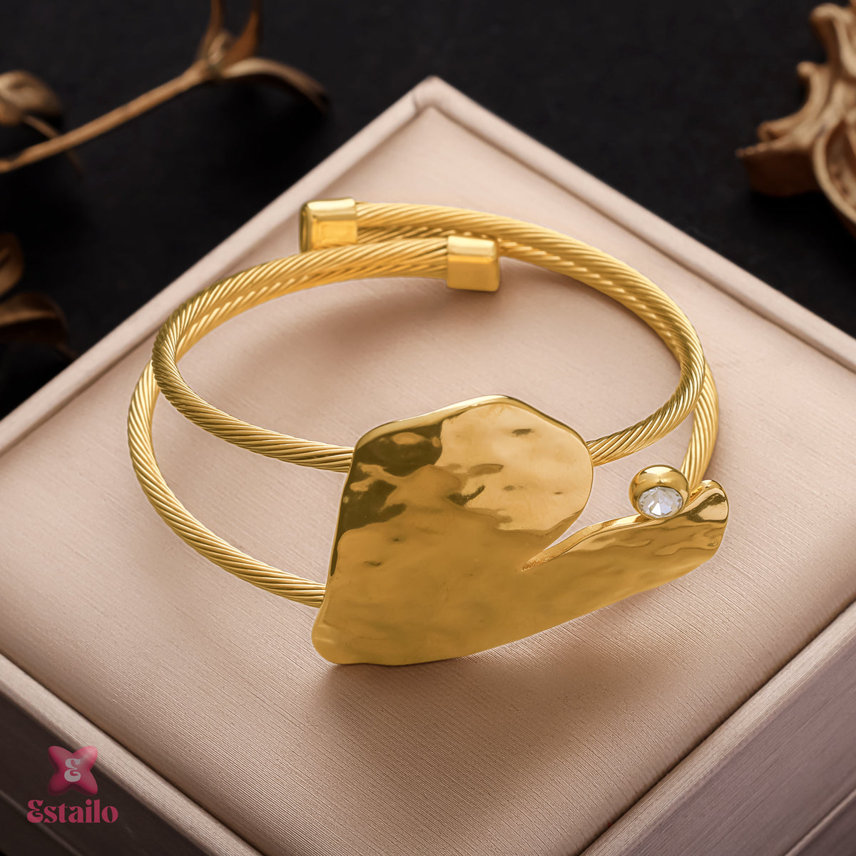 Golden Vow Heart Bracelet