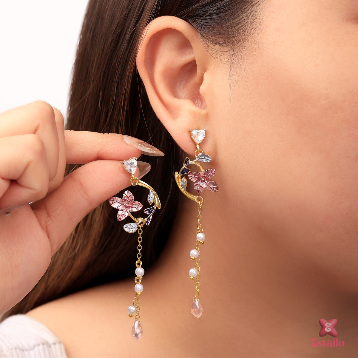 Floral Dangler Chain Earring