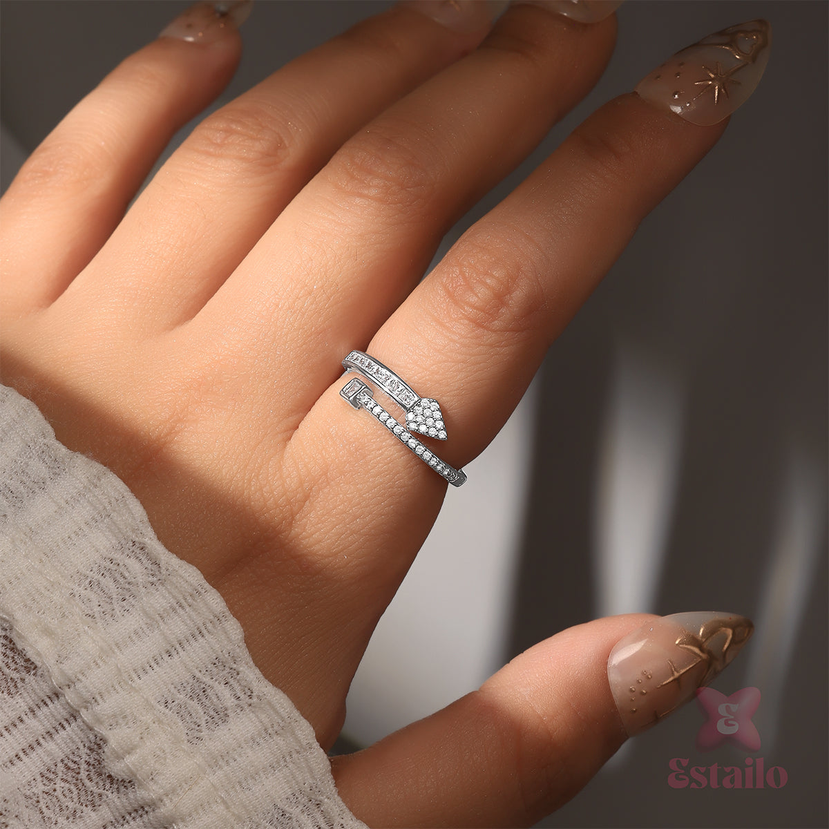 Radiant Heartline Ring