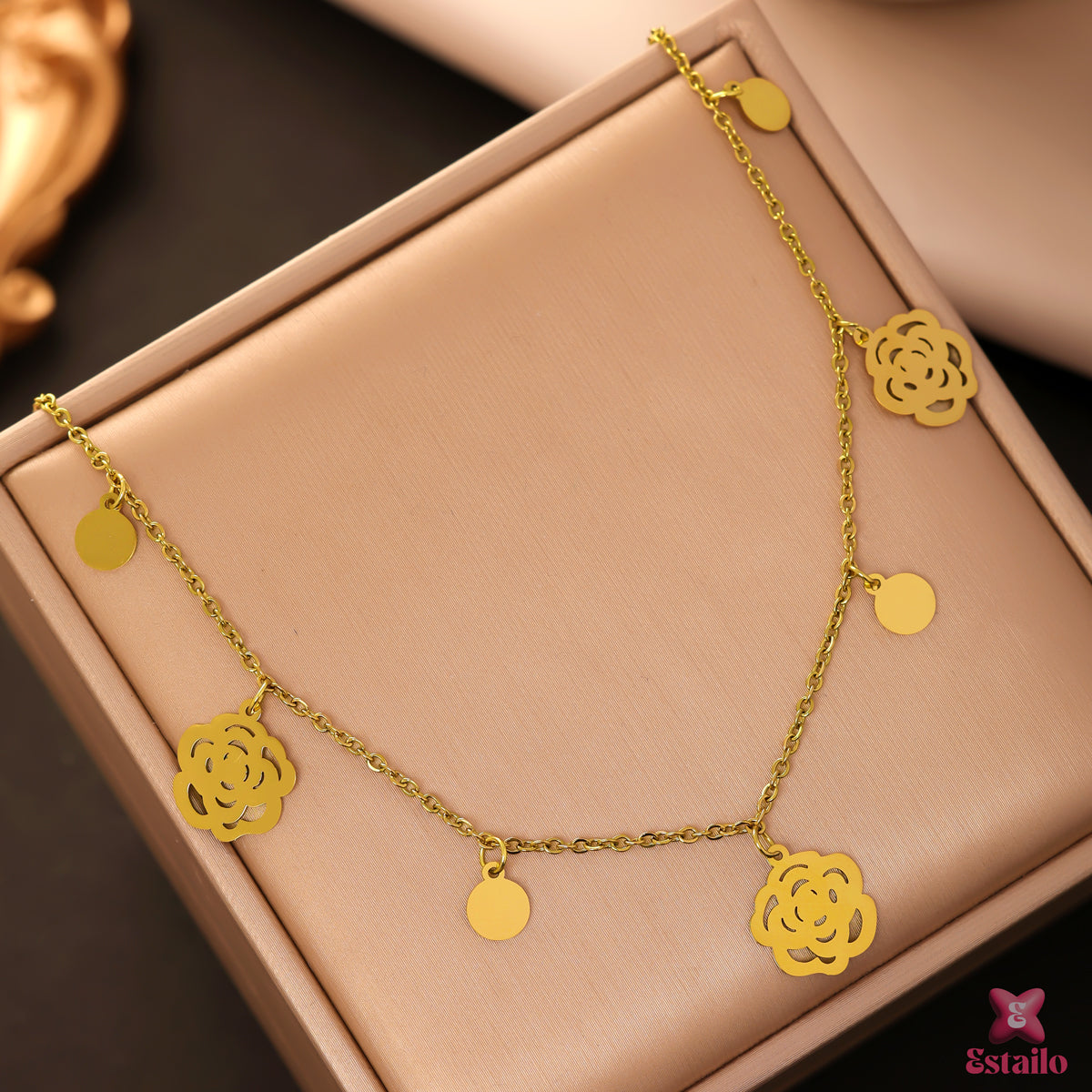 Rose Bloom Chain Necklace