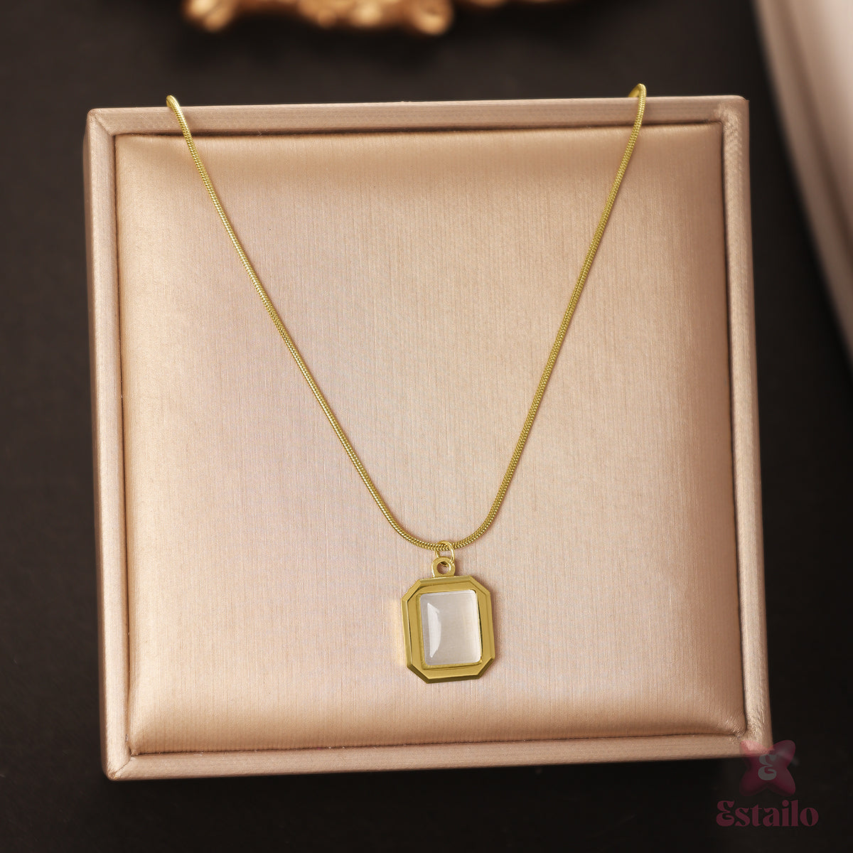 Coastal Chic Rectangle Necklace