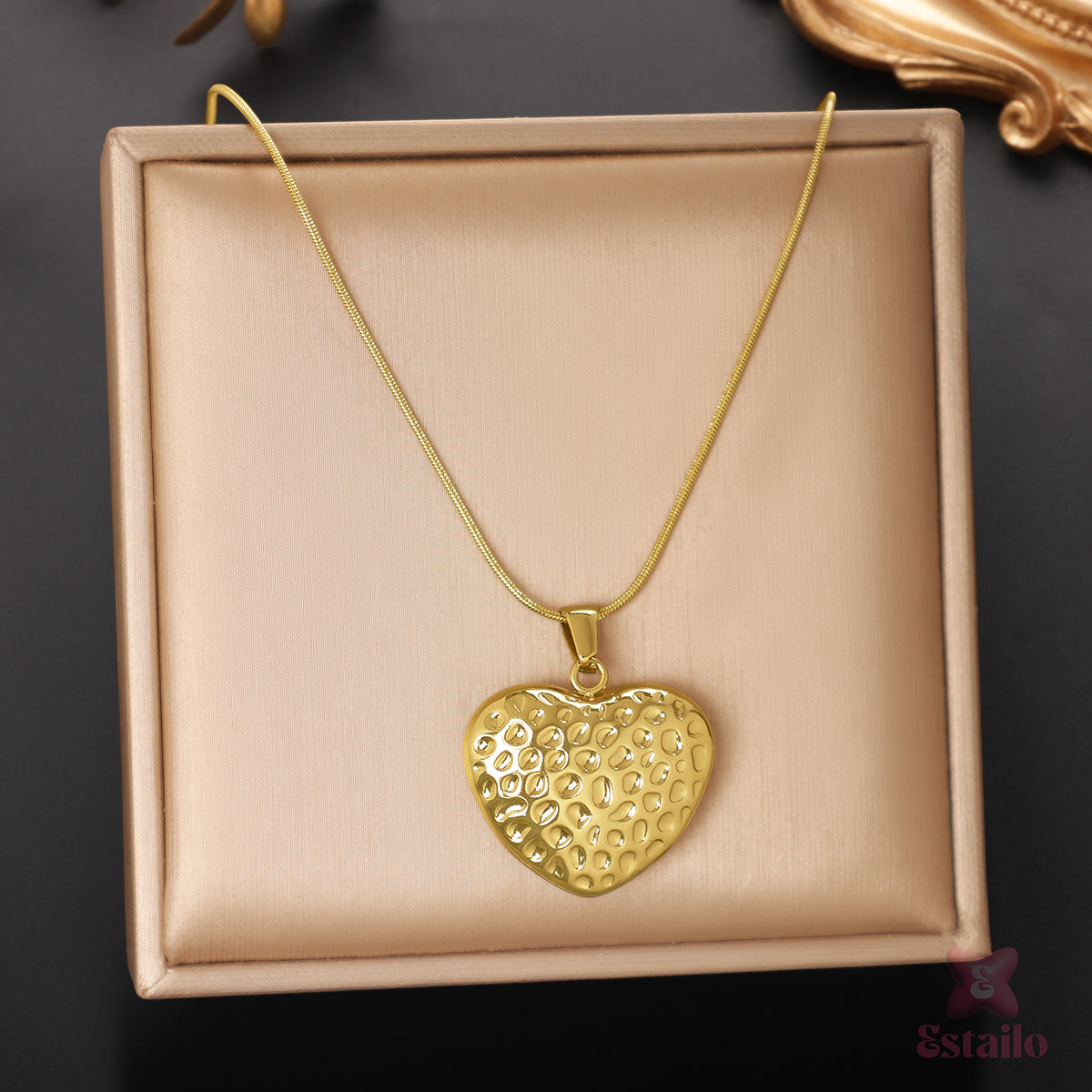 Gold Gleam Heart Pendant Necklace