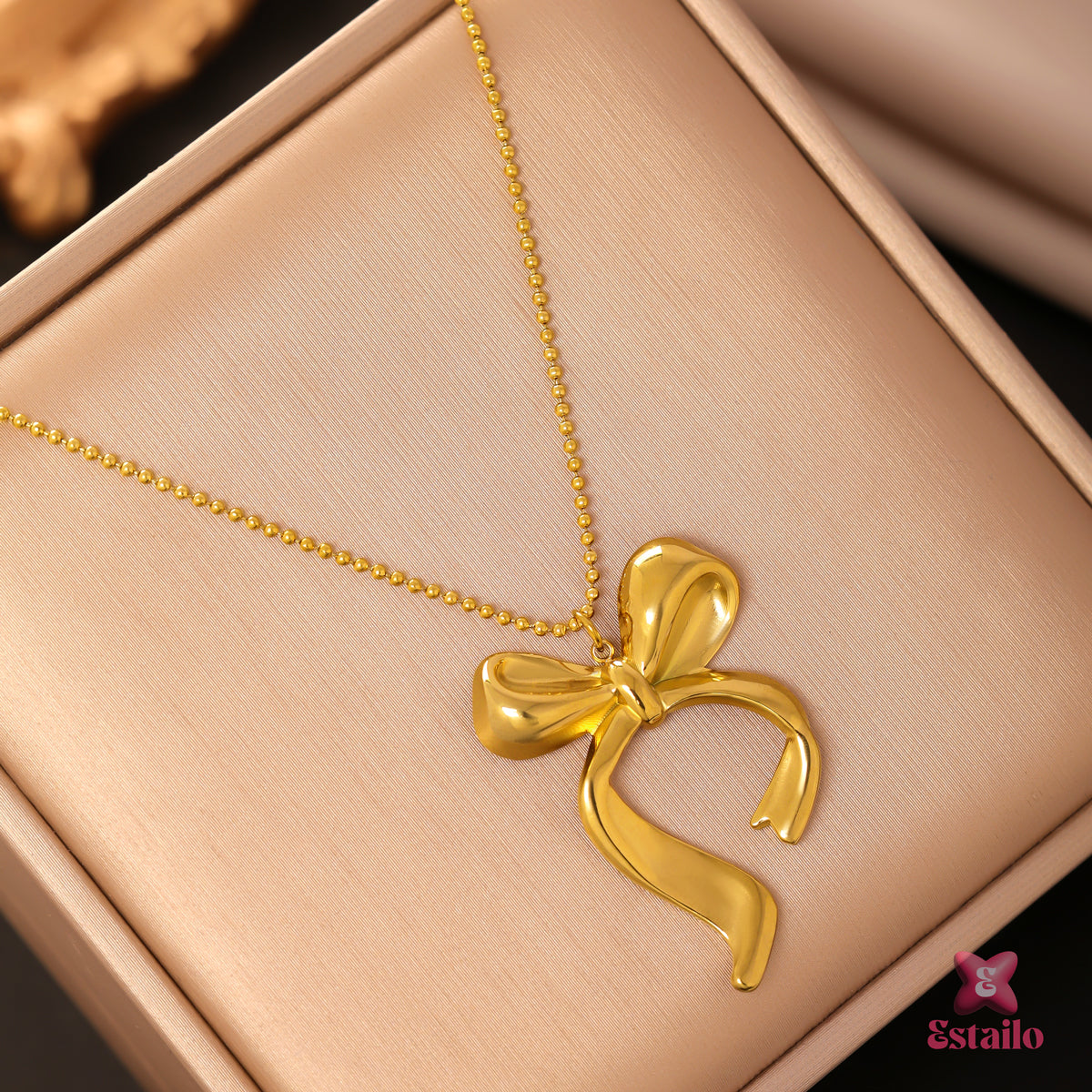 Gilded Ribbon Necklace