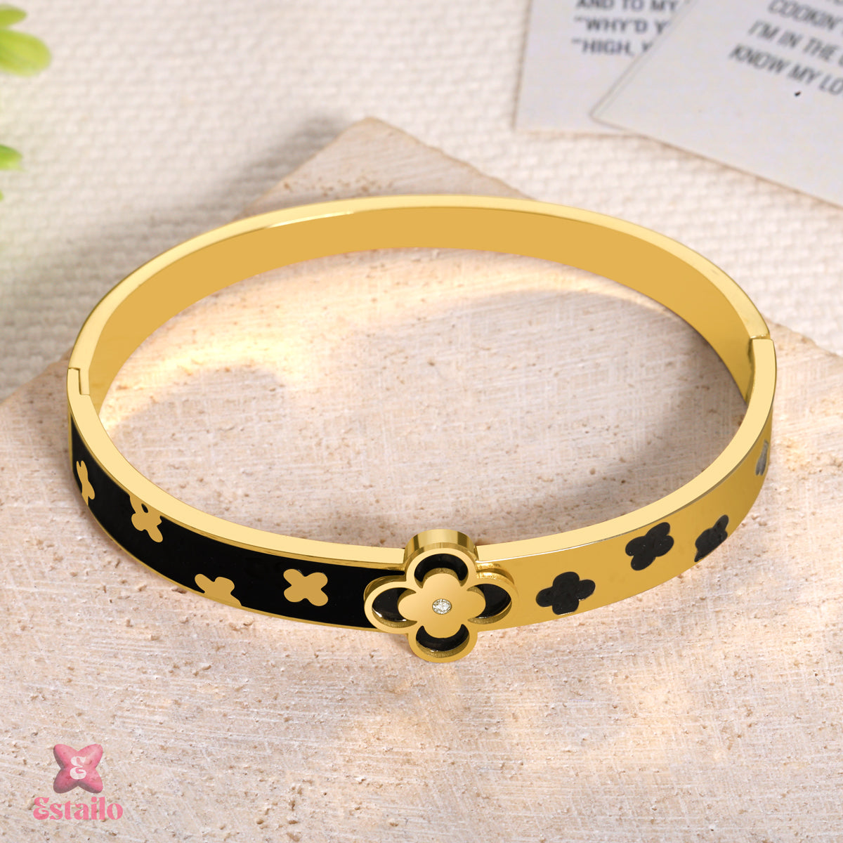 Black & Gold Clover Bracelet