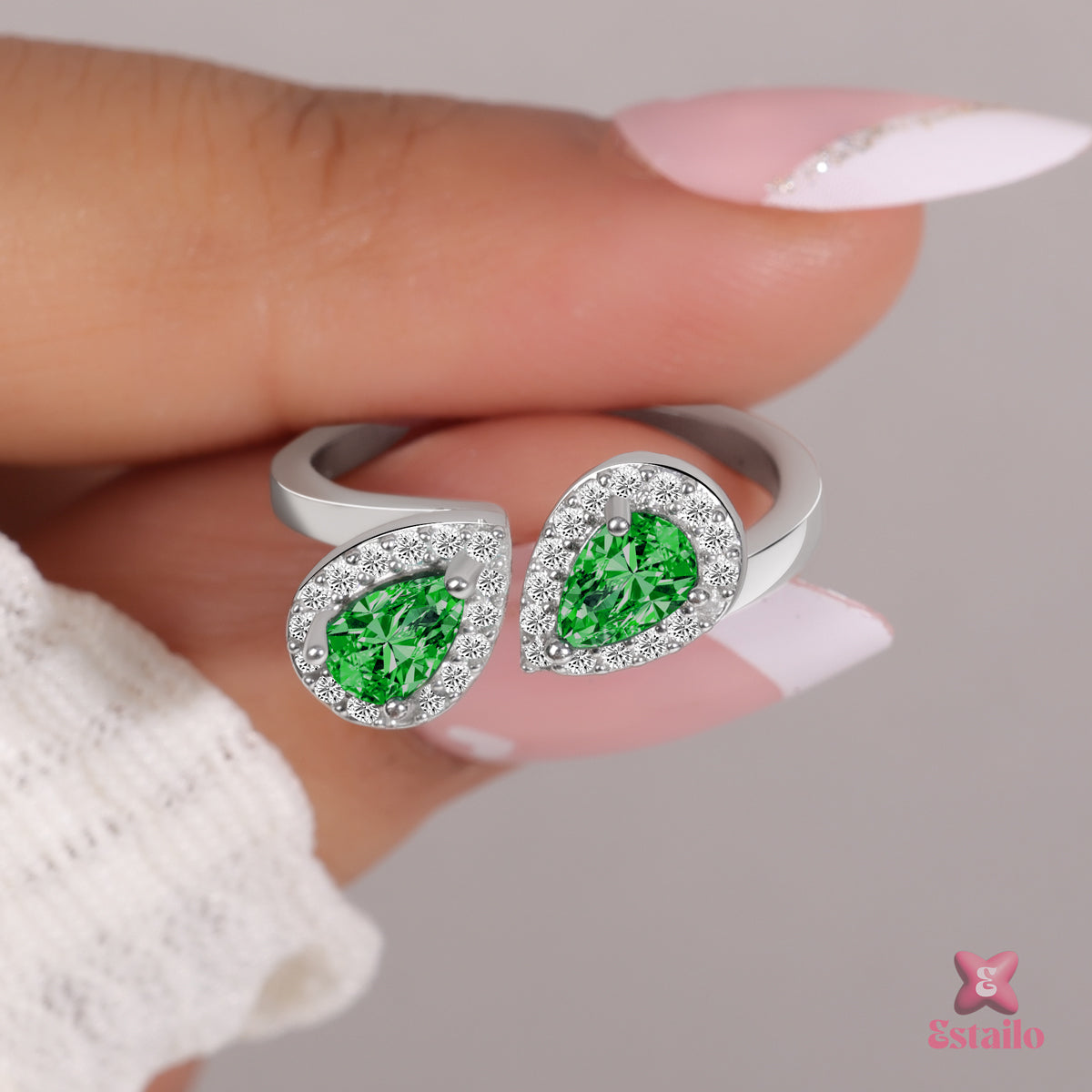 Emerald Pear Ring