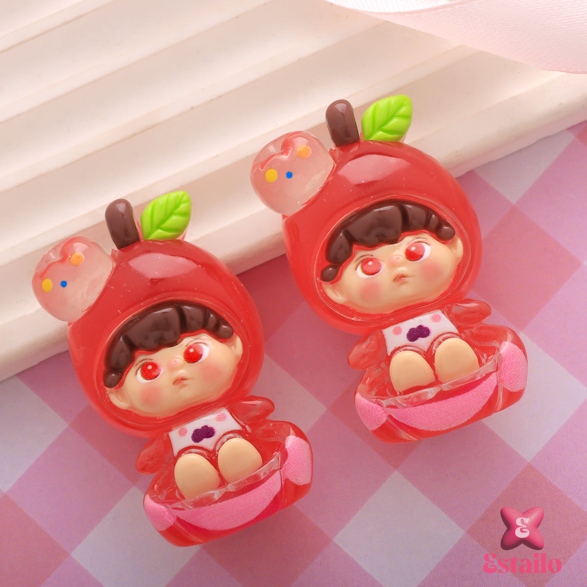 Nanci's Red Apple Clip