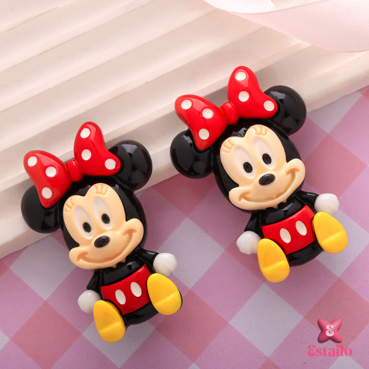 Disney Minnie Clip