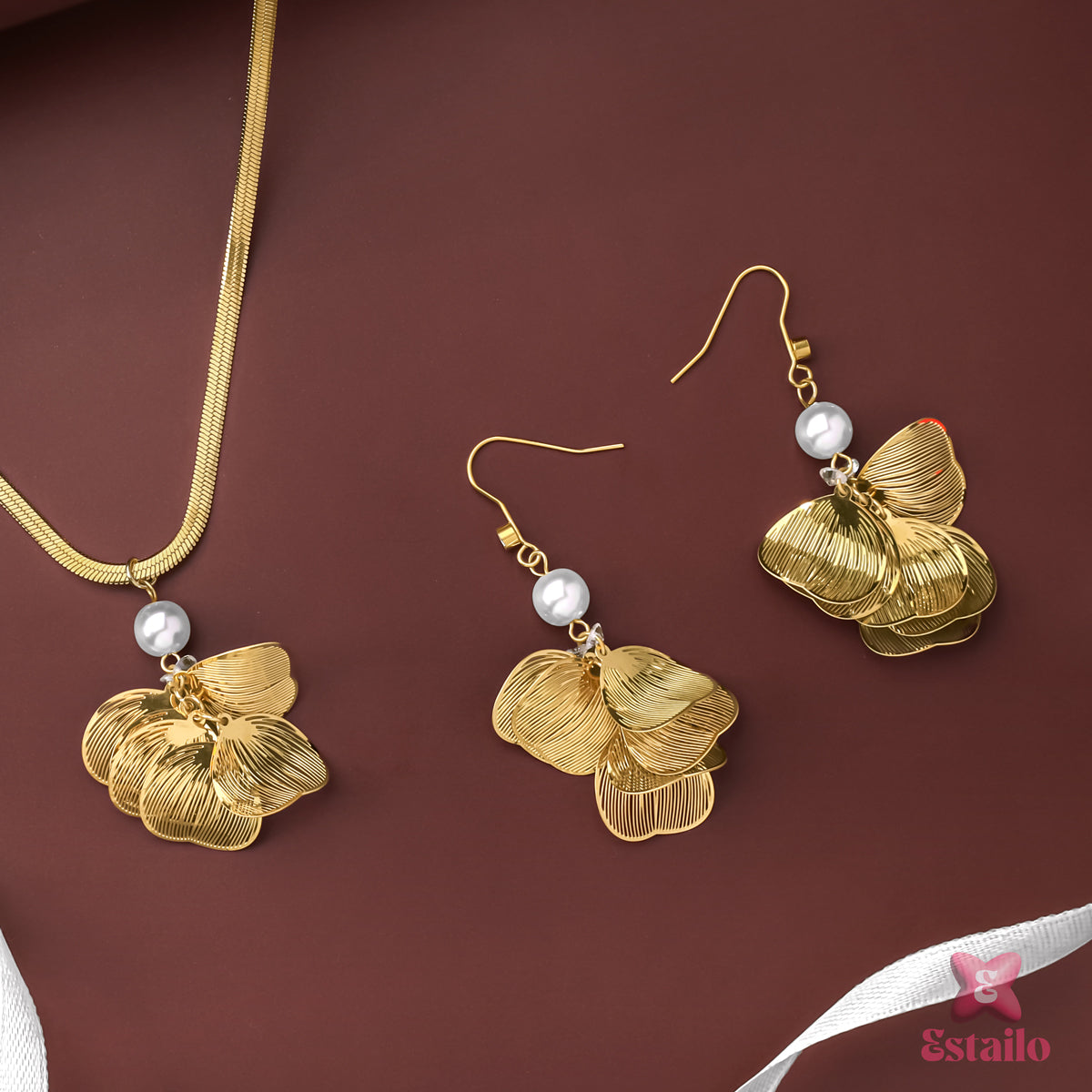 Golden Pearl Fusion Necklace Set