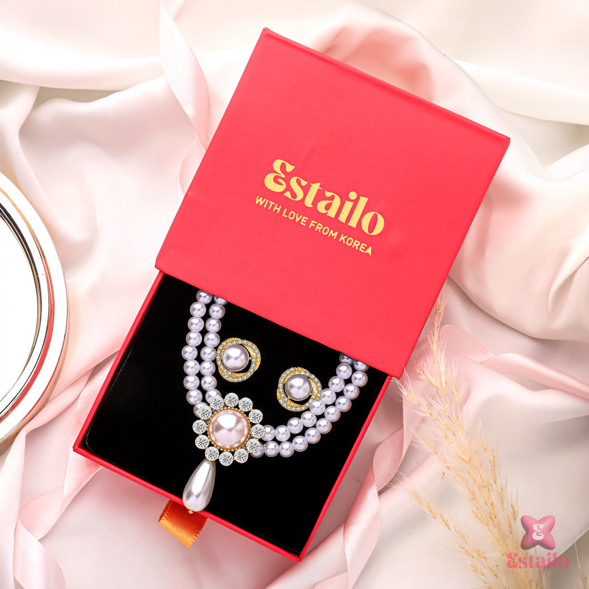 Ivory Pearl Delight Gift Hamper