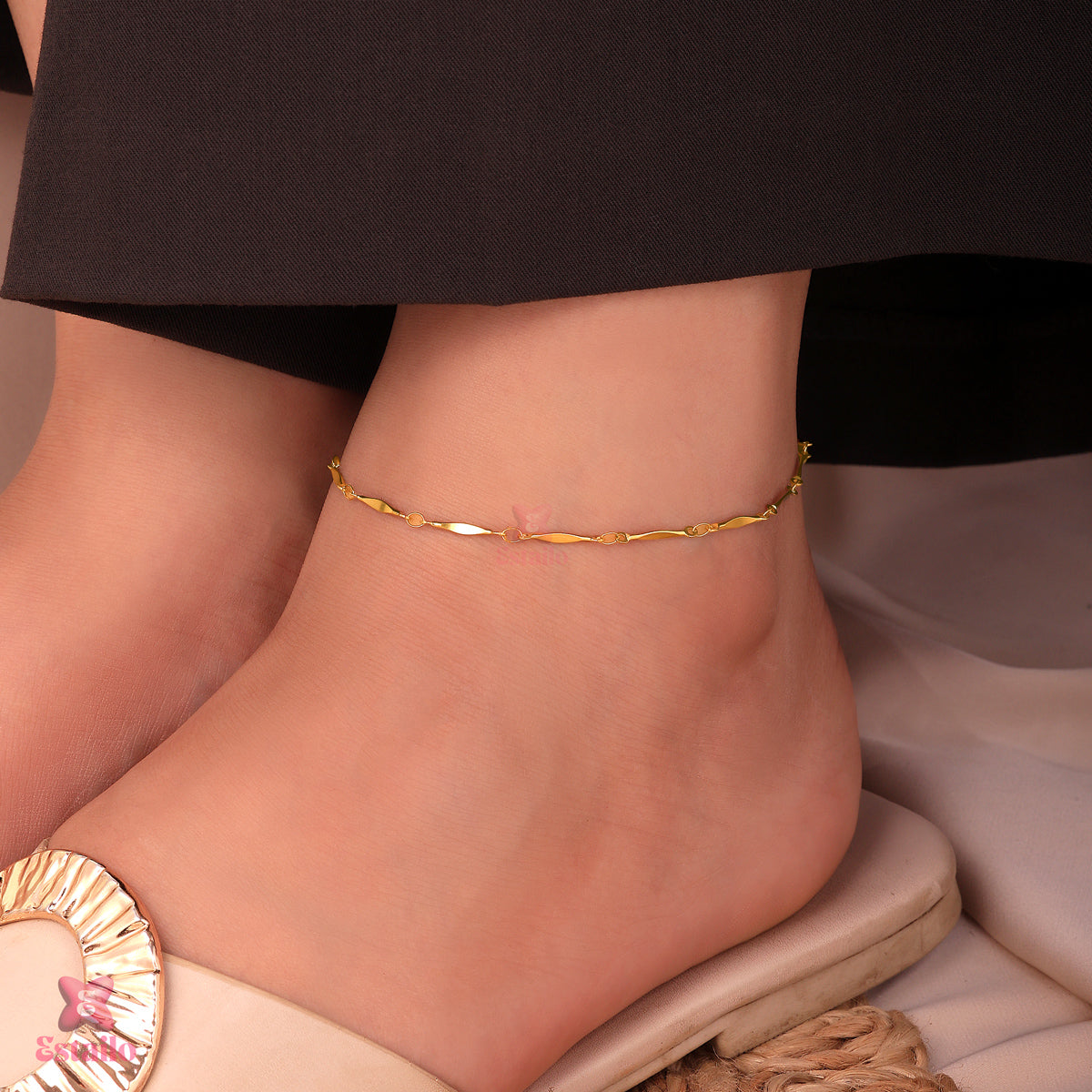 Gold Bar Link Anklet