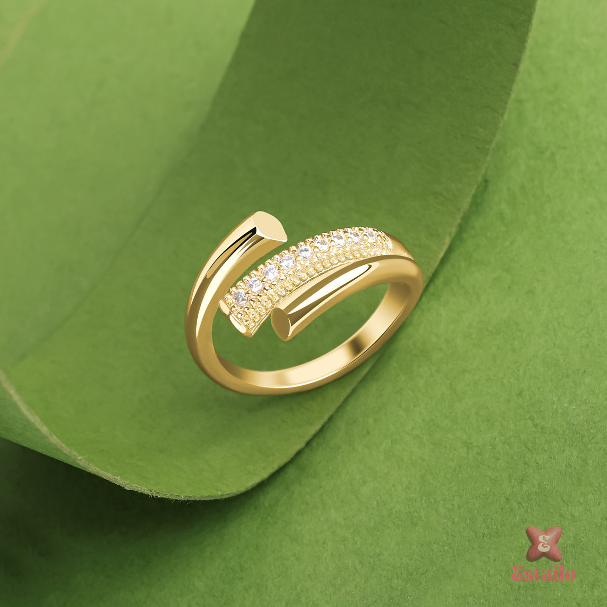 Dazzling Ring