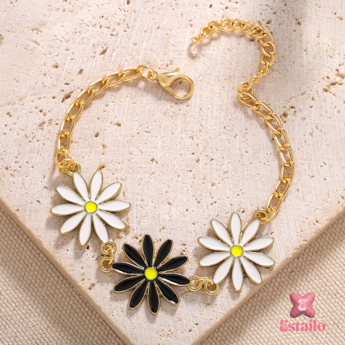 Daisy Chain Delight bracelet