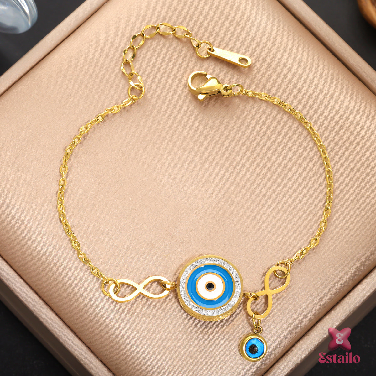 Infinite Gaze Bracelet