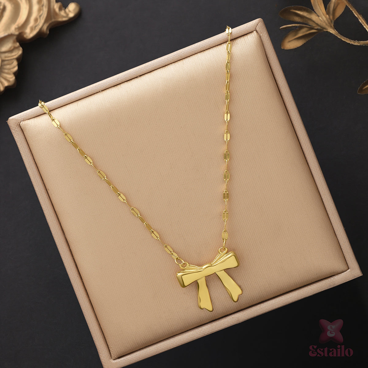 Elegant Bow Knot Necklace