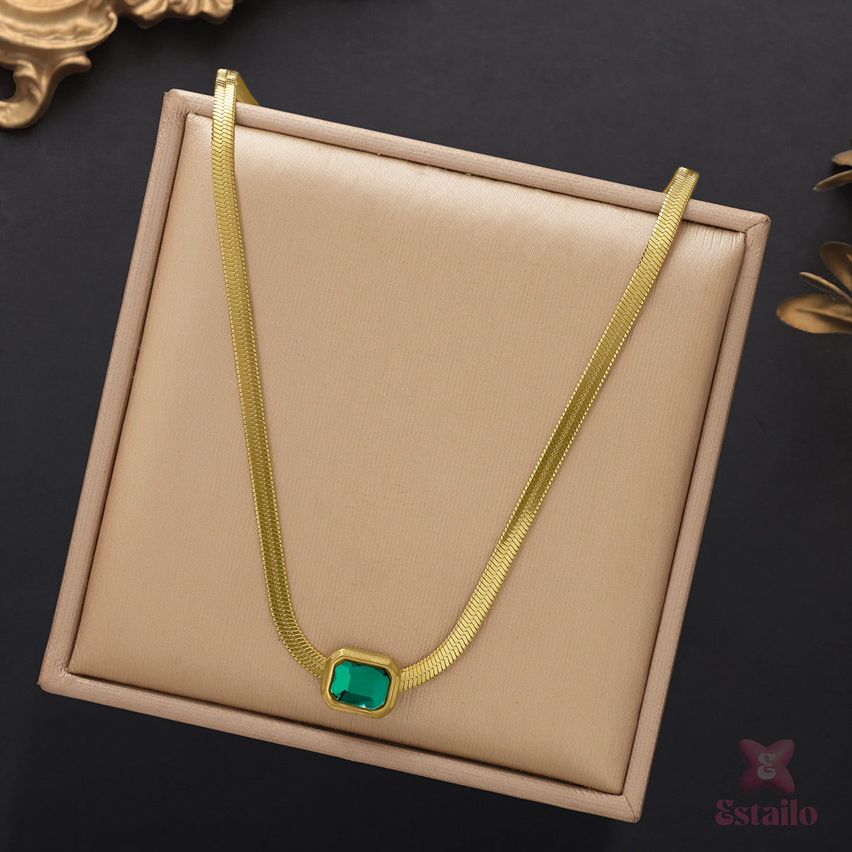 Emerald Radiance Necklace