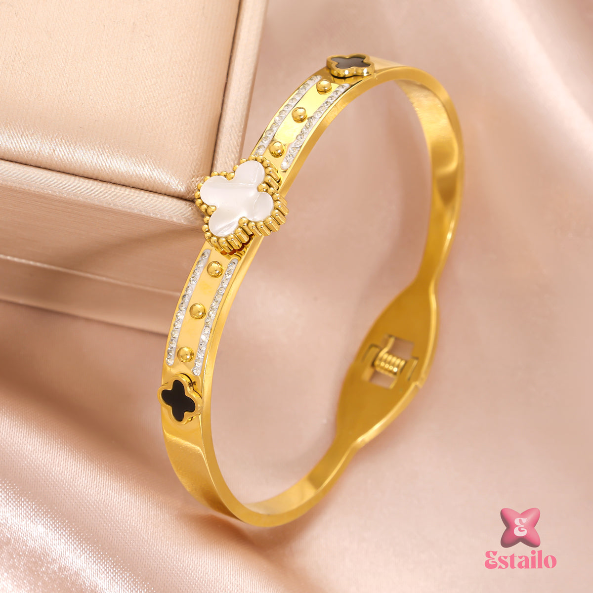 Golden Clover Bracelet