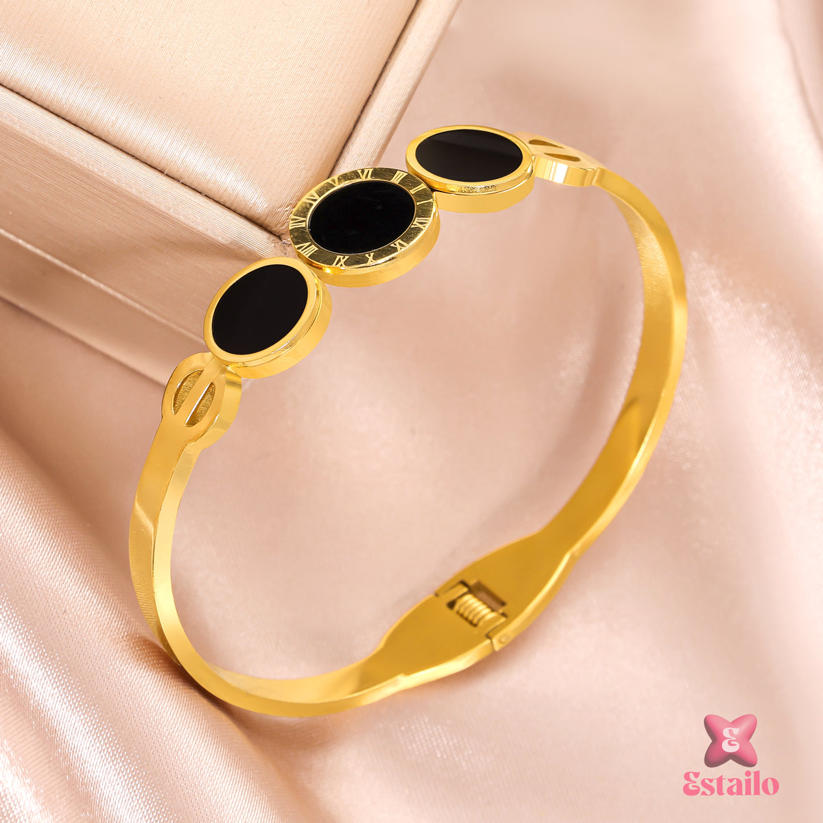 Noir Trinity Bracelet