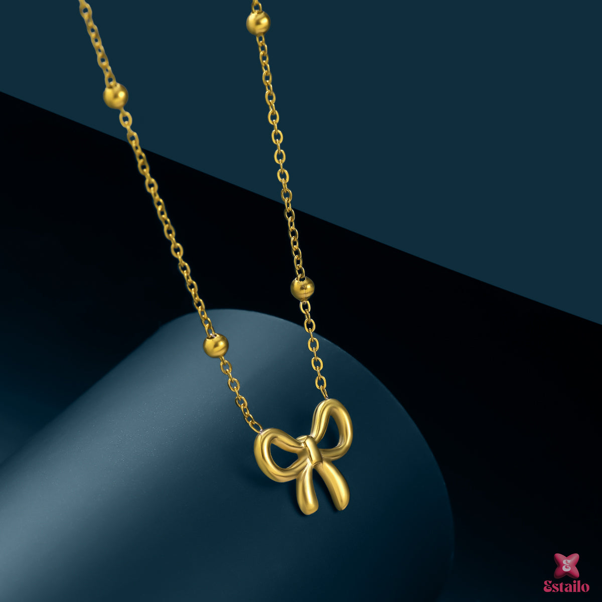 Golden Bow Serenade Neckpiece