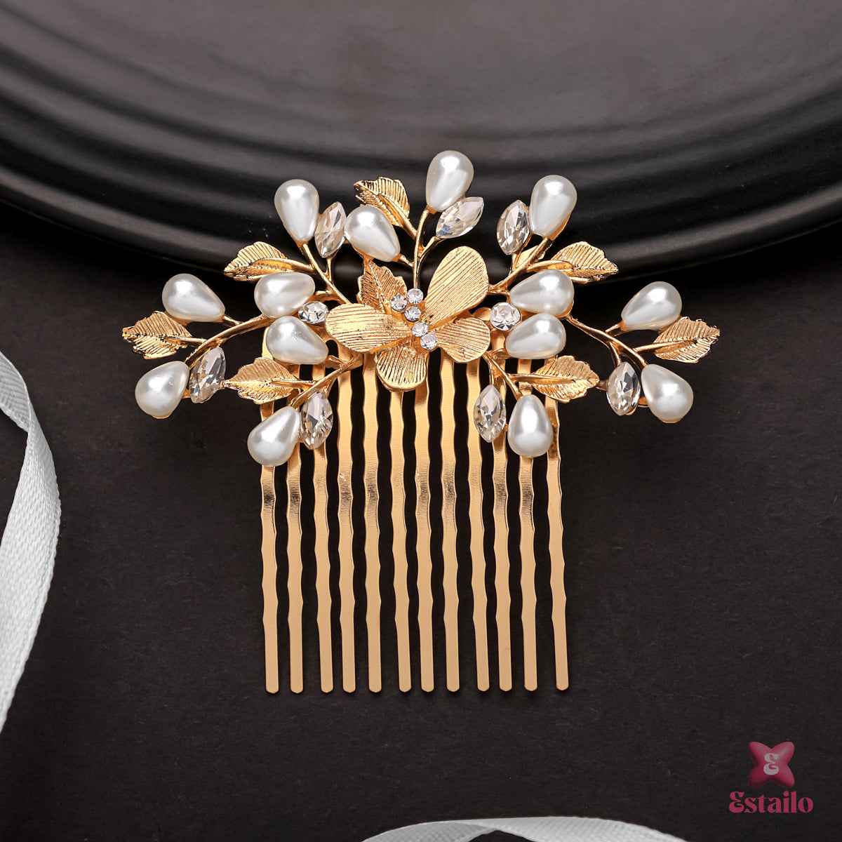 Pearl Blossom Grace Comb