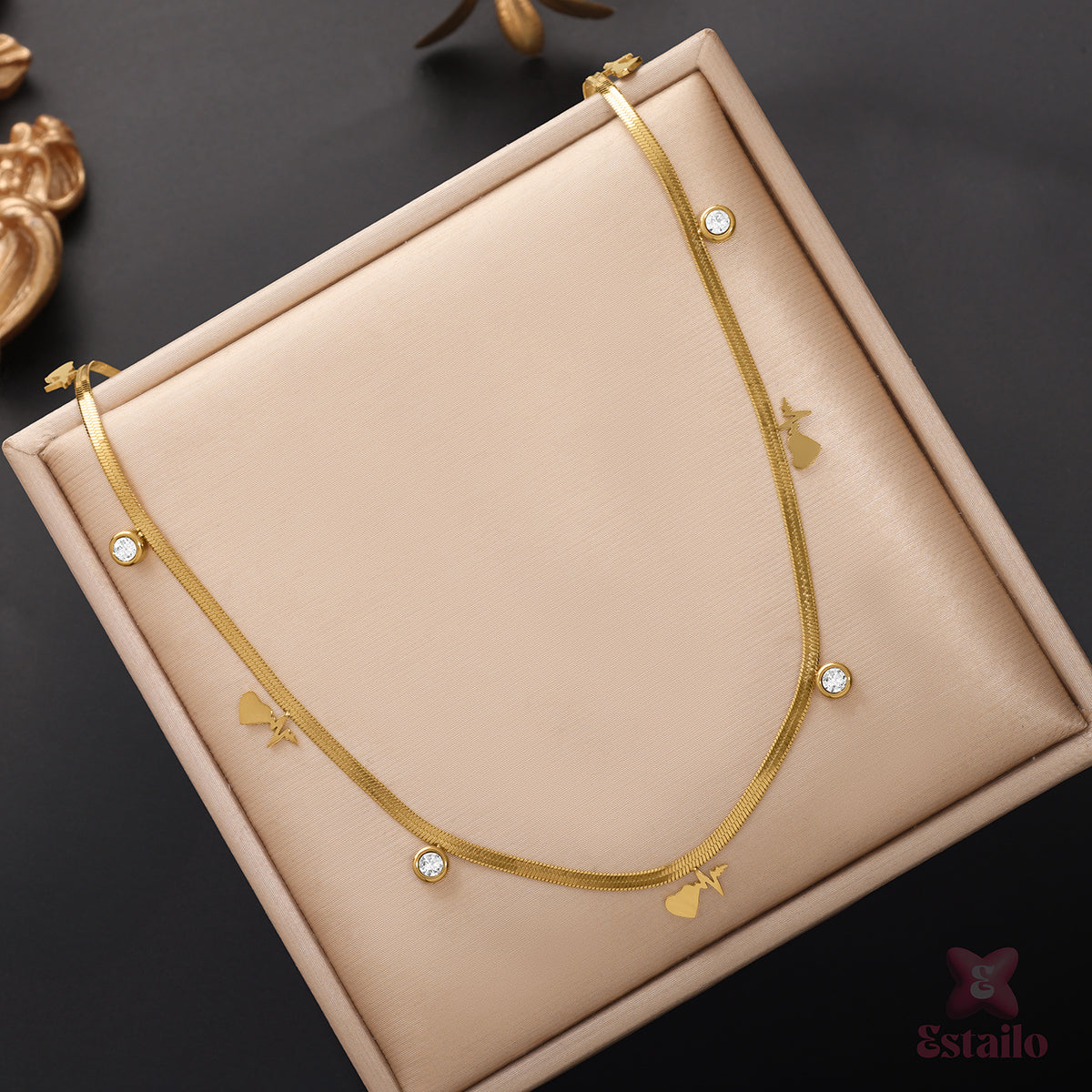 Glimmering Serpent Chain Necklace