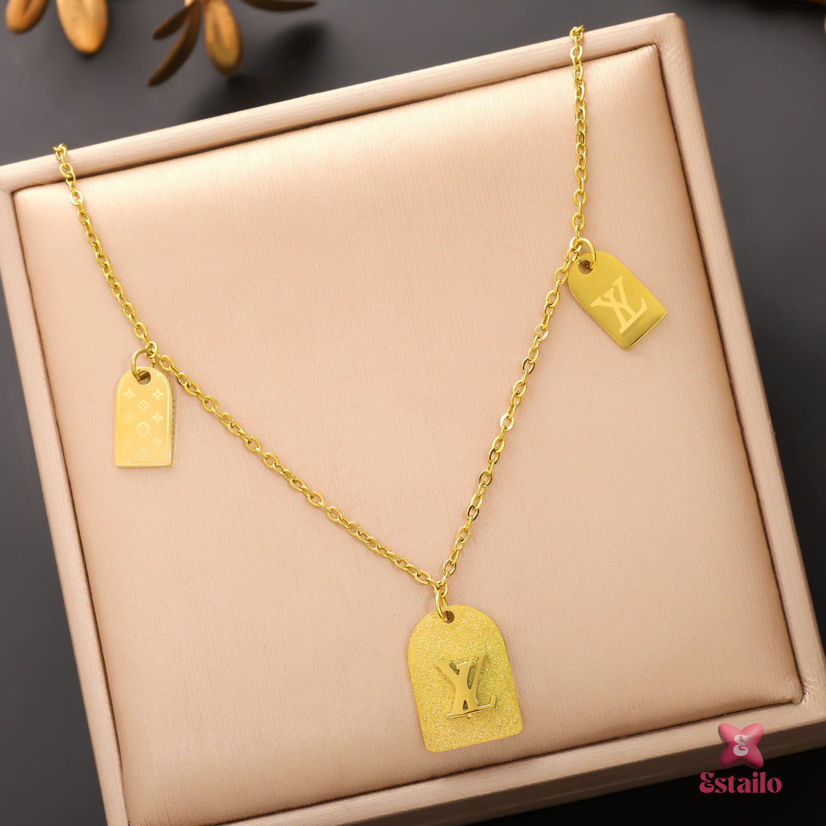 Luxury Emblem Necklace