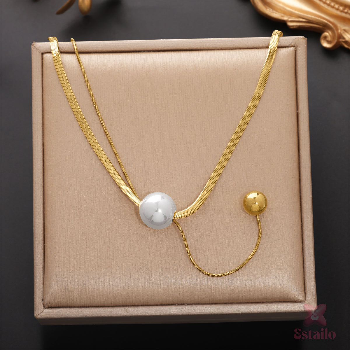 Lustre Lariat Necklace