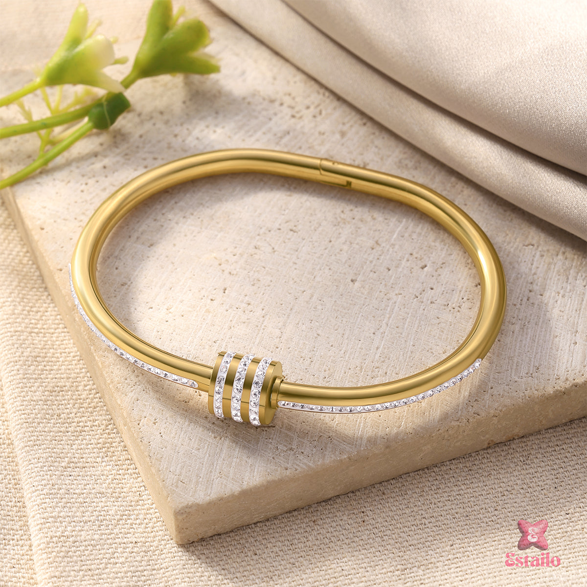 Gilded Majesty Statement Bracelet