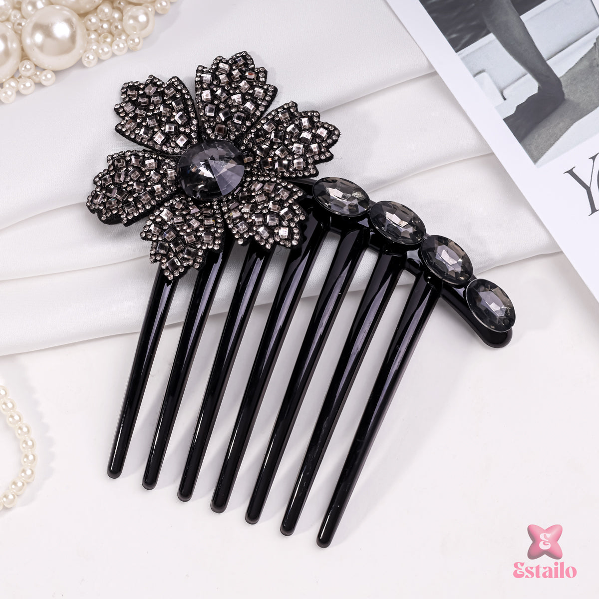 Onyx Petal Hair Comb
