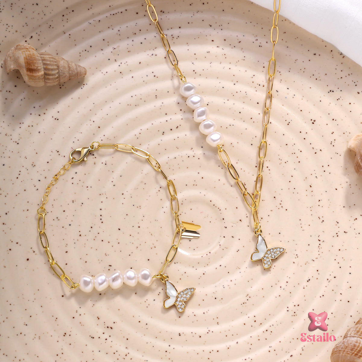 Gilded Wings Necklace Set