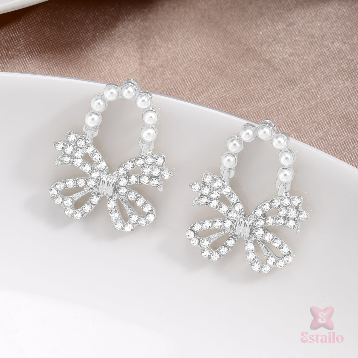 Sparkling Fleur Bow Studs Earrings