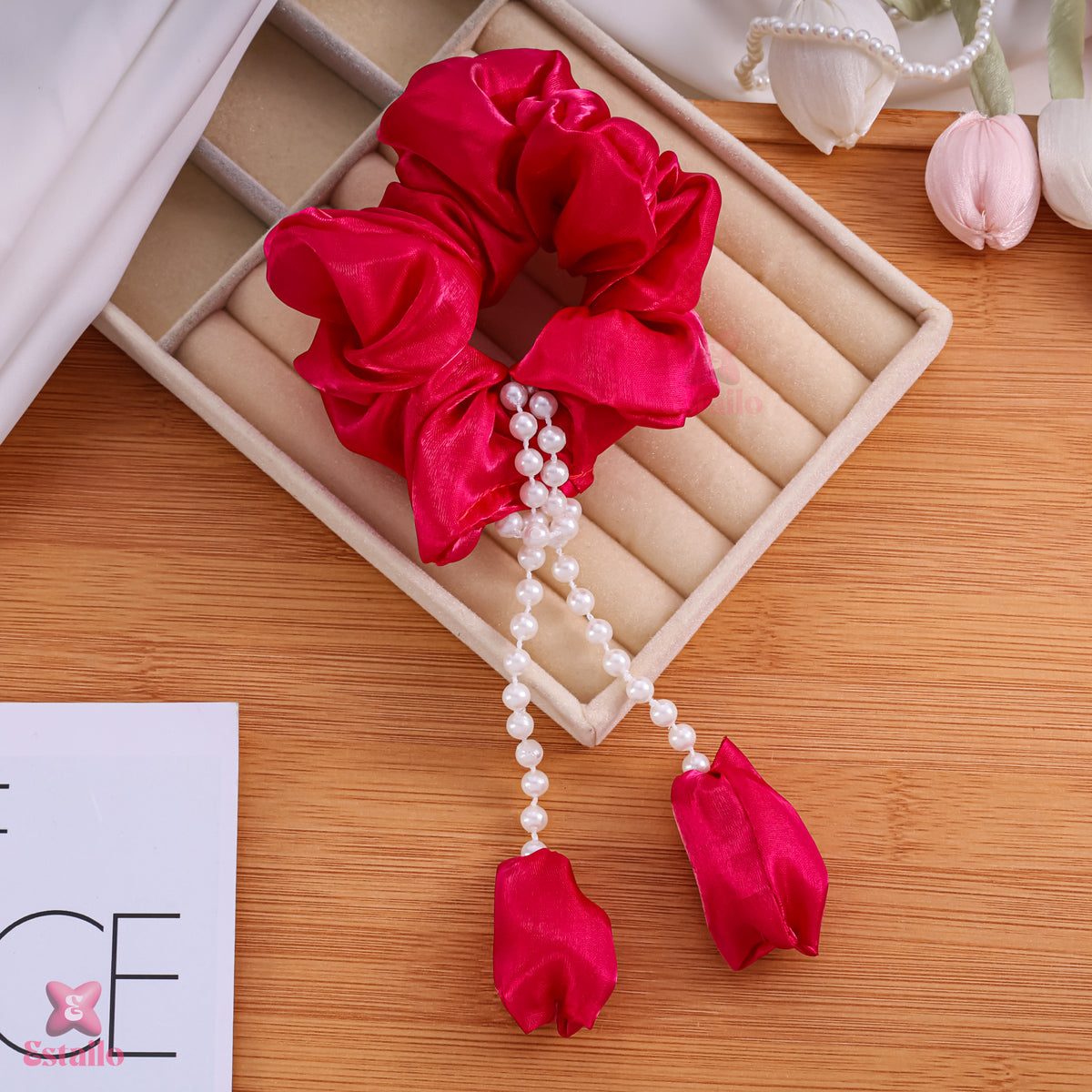 Tulip Pop Pearl Scrunchie