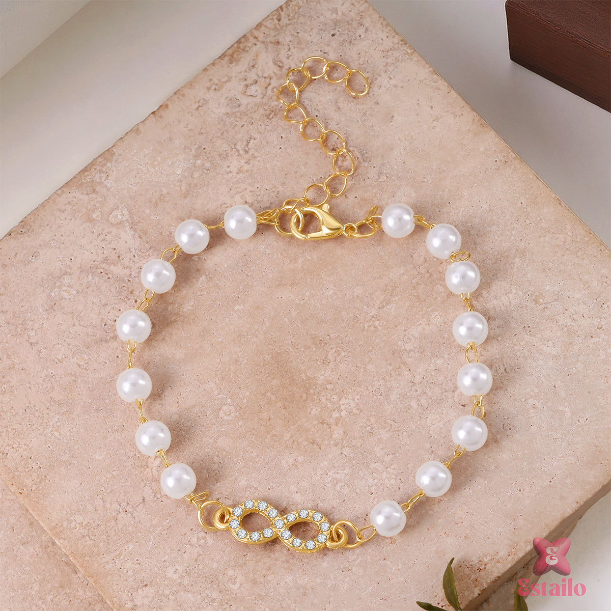 Infinite Pearl Bracelet