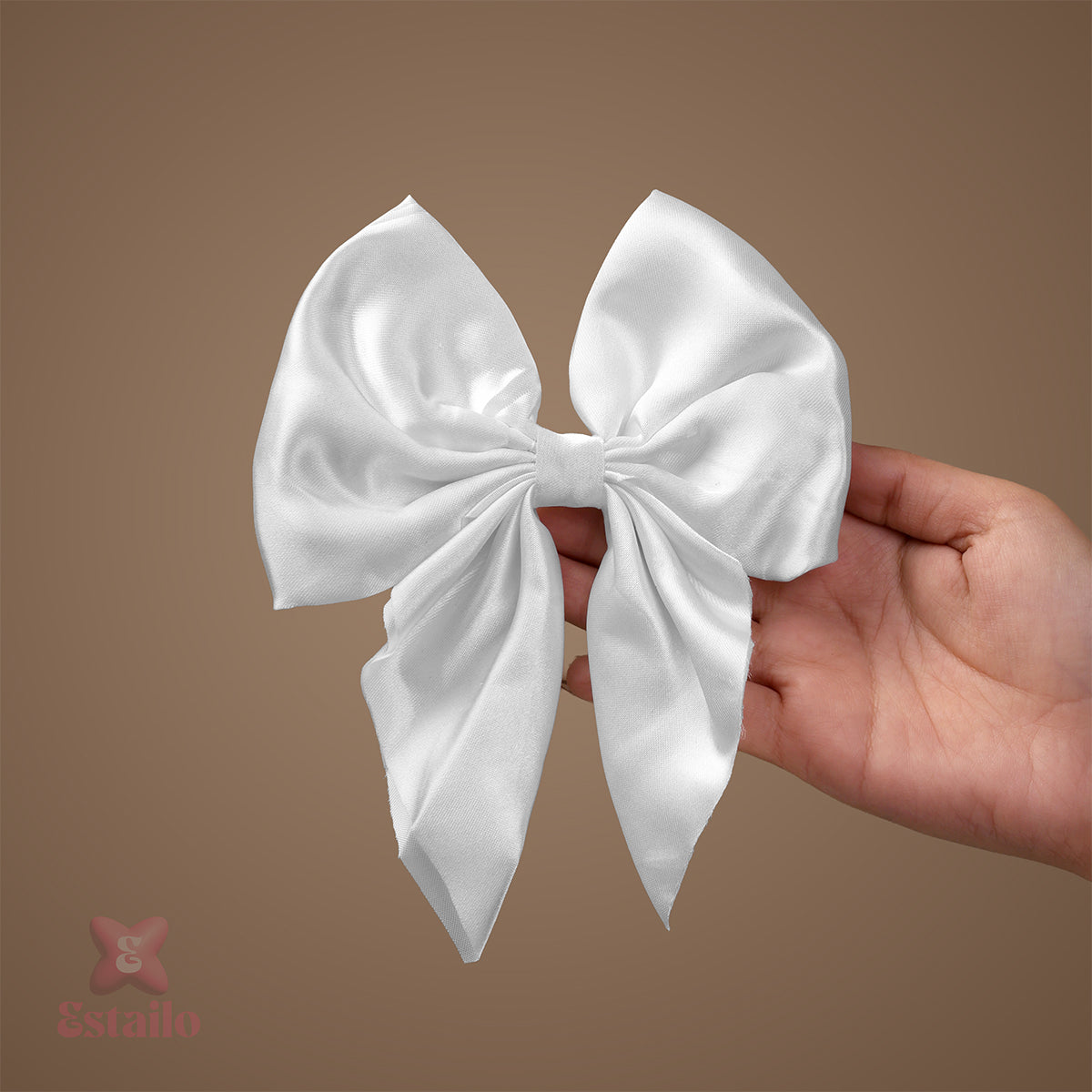 Glimmering White Bow Clip