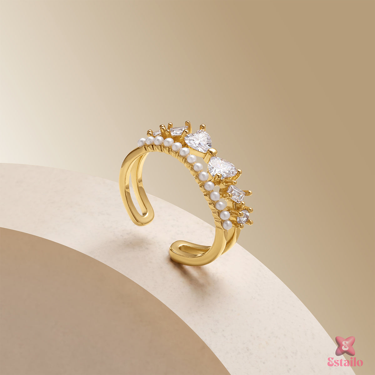 Dainty Royal Embrace Ring