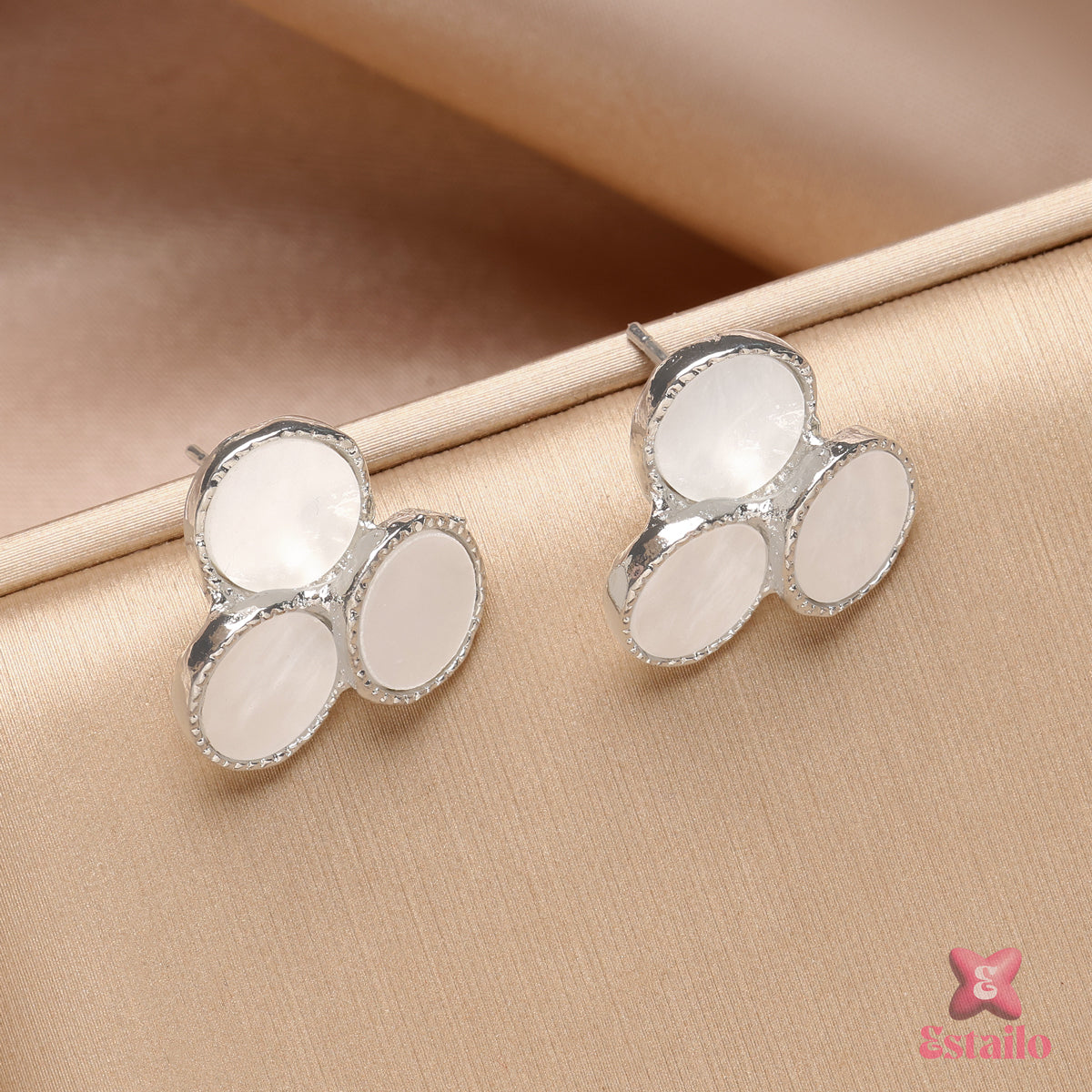 Snowdrop Cluster Studs Earrings