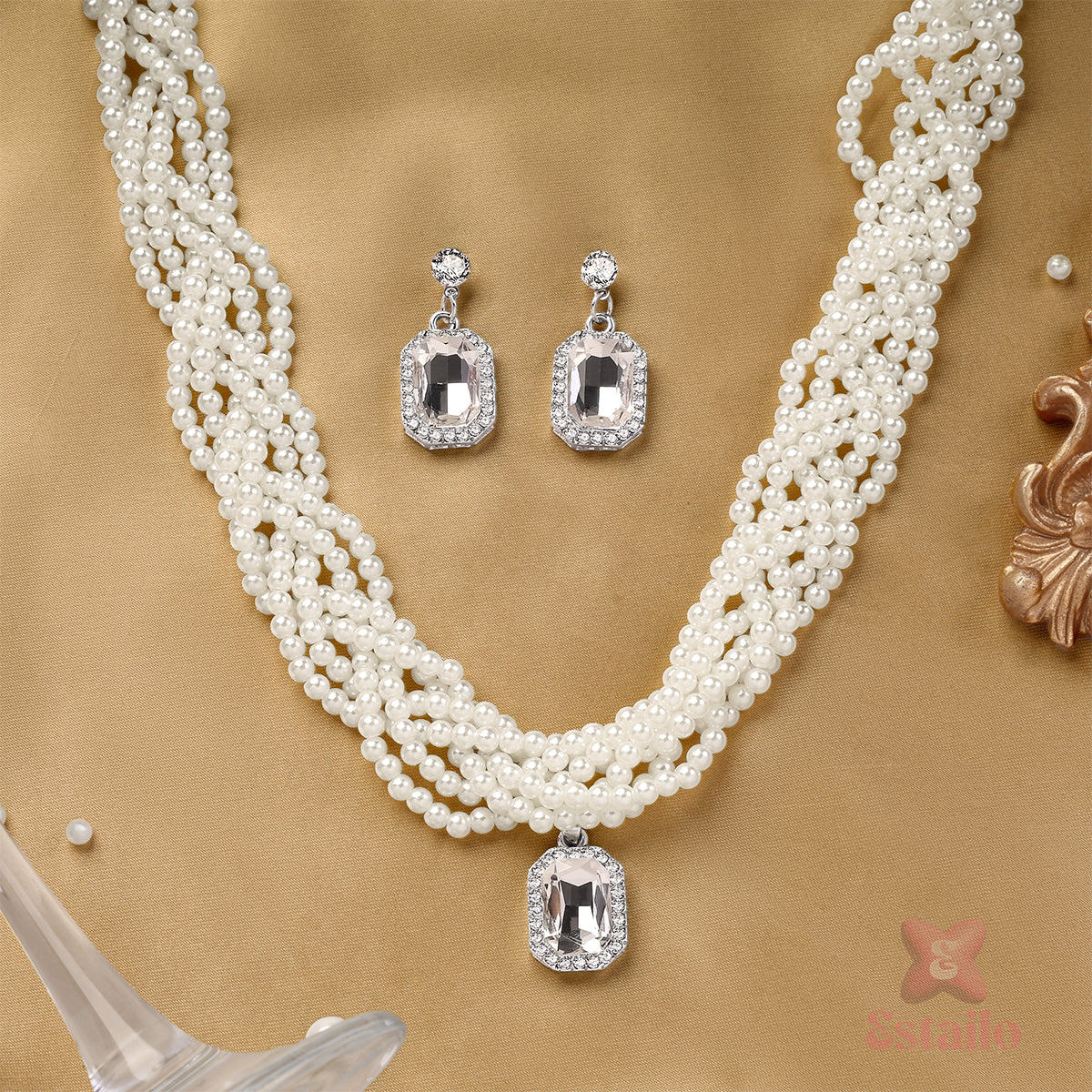 Glow Royal Pearl Necklace Set
