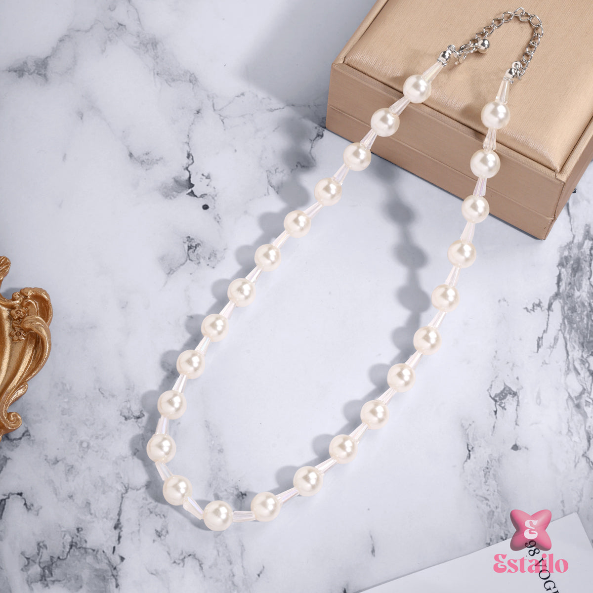 Graceful Pearl Adornment Necklace