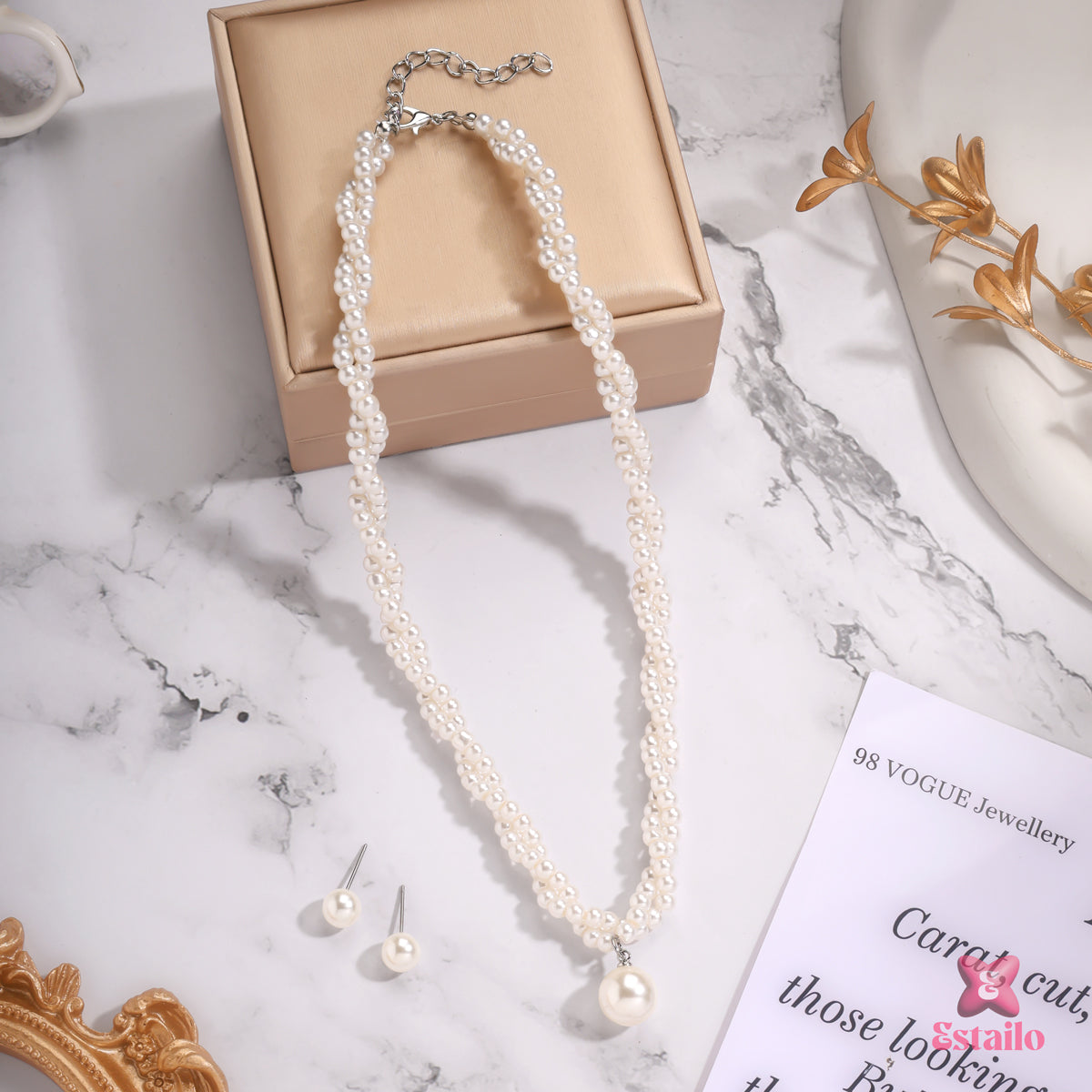 Lustrous Pearl Drop Necklace