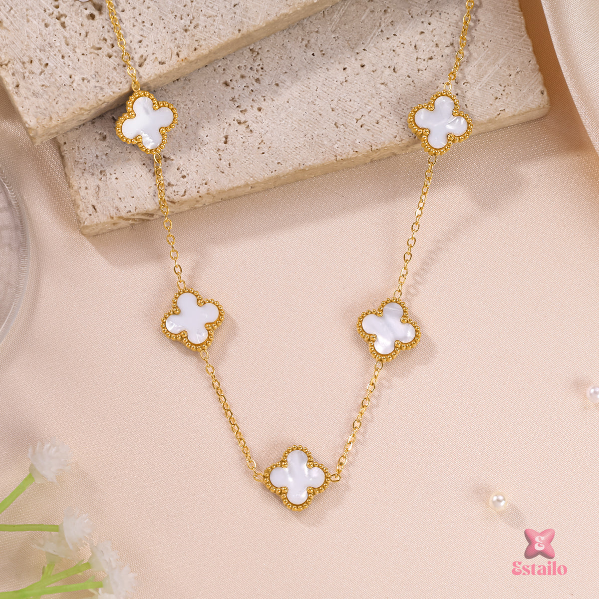 Clover Necklace(Worn in 2 way)